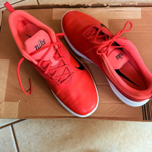 Nike Golf shoes size ten - Picture 2 of 8